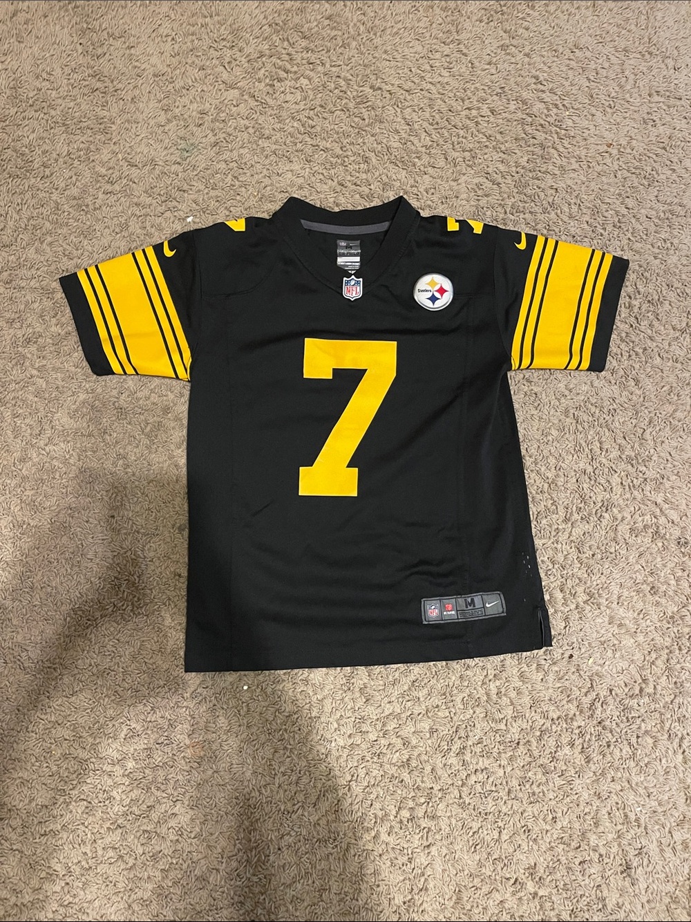 Nike Kids Black and Yellow Steelers #7 Jersey Shirt